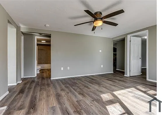 4 bed, $1,300 — Photo 4