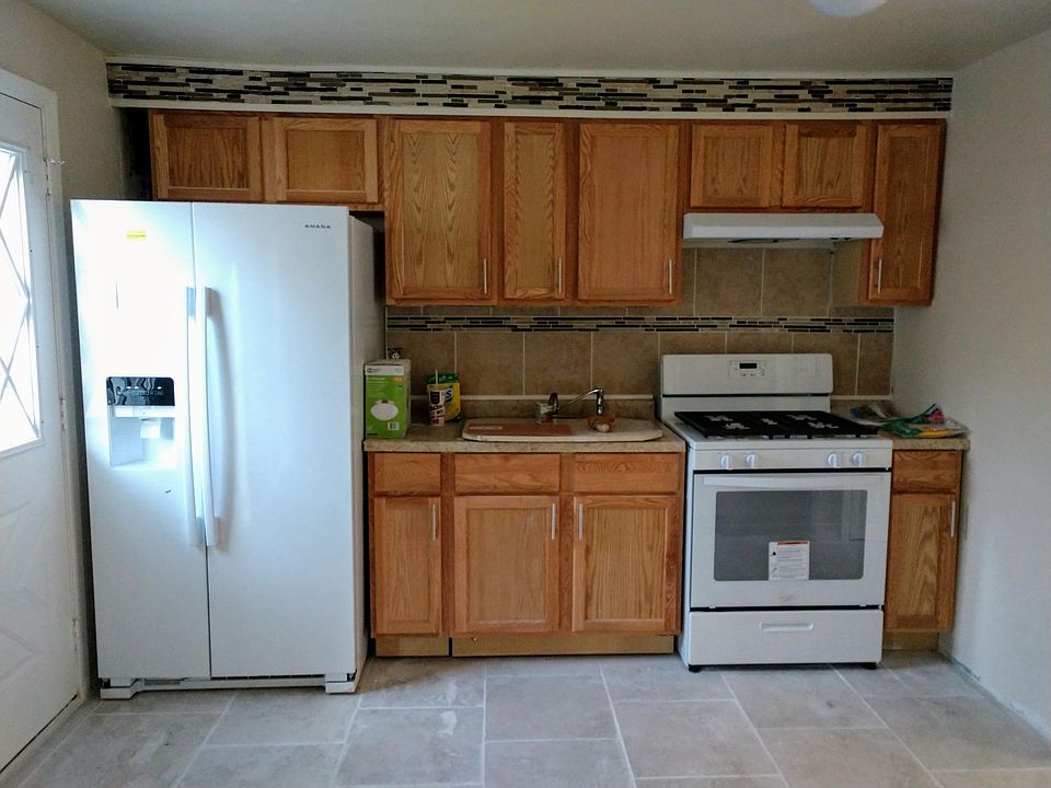 1st image of 8842 Robin Dr APT F