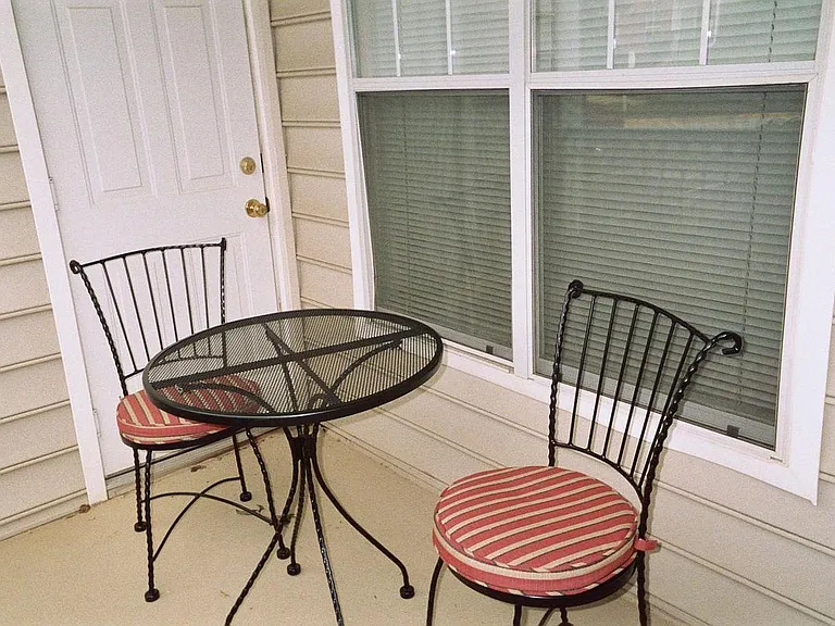 1601 Spring Gate Dr — Photo 13