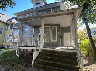 521 E Chestnut St #5, Bloomington, IL 61701