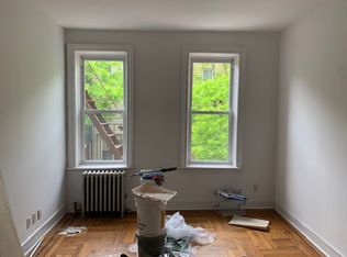 298 Eckford St #2F, Brooklyn, NY 11222