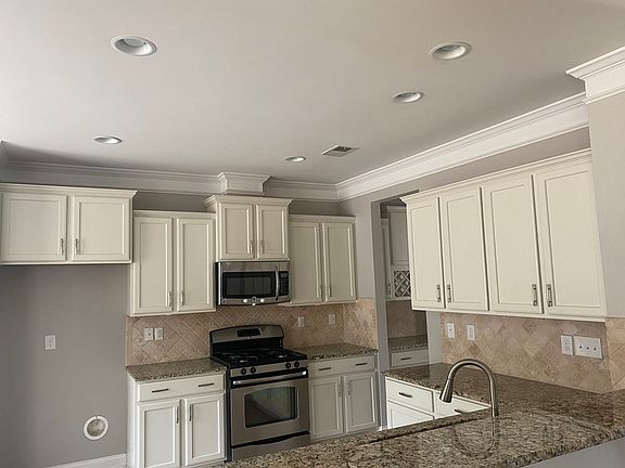 2nd image of 9100 Krestridge View Dr