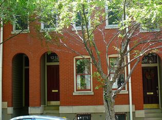 1215 Mackay Pl, Saint Louis, MO 63104
