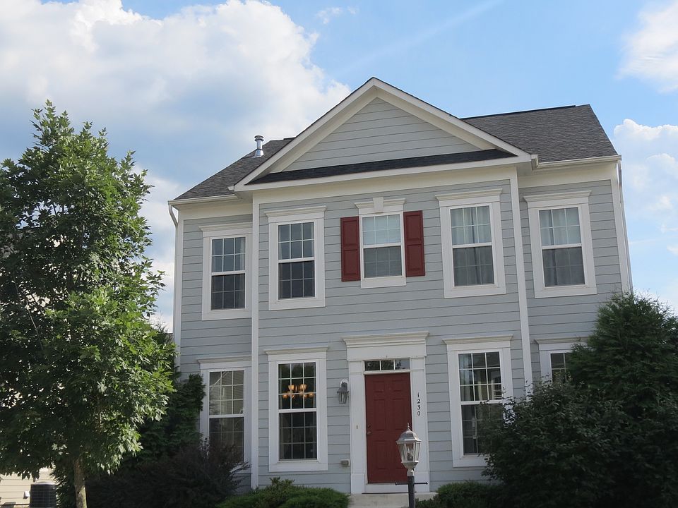 1st image of 1230 Farrish Dr