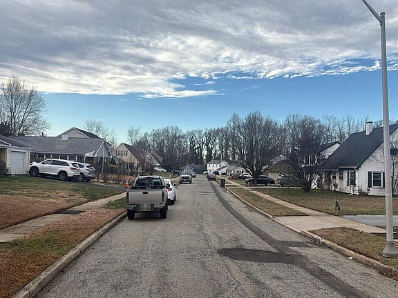 5th image of 40 Parson Ln
