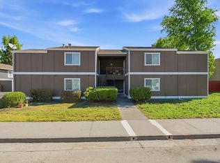 2900 Yulupa Ave, Santa Rosa, CA 95405