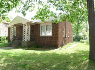 1310 Seminary St, Rockford, IL 61104