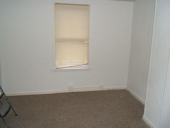 4th image of 1132 Murray Ave SE