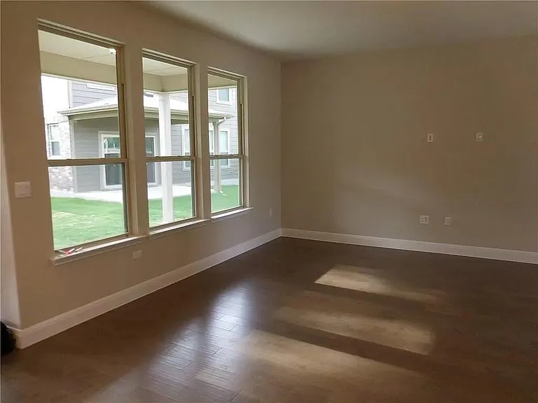 10614 Turnbull Loop — Photo 4