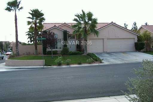 2nd image of 769 Brightwater Dr