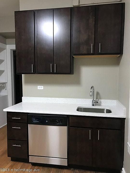 1st image of 1843 N Hermitage Ave #1513