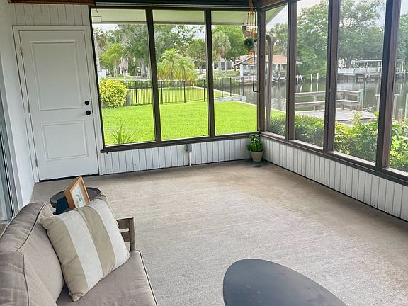 3rd image of 8719 Tahiti Ln