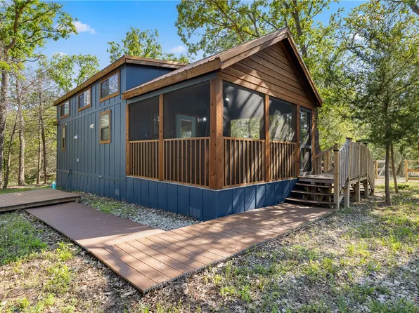 203 Wild Cir, Somerville, TX 77879