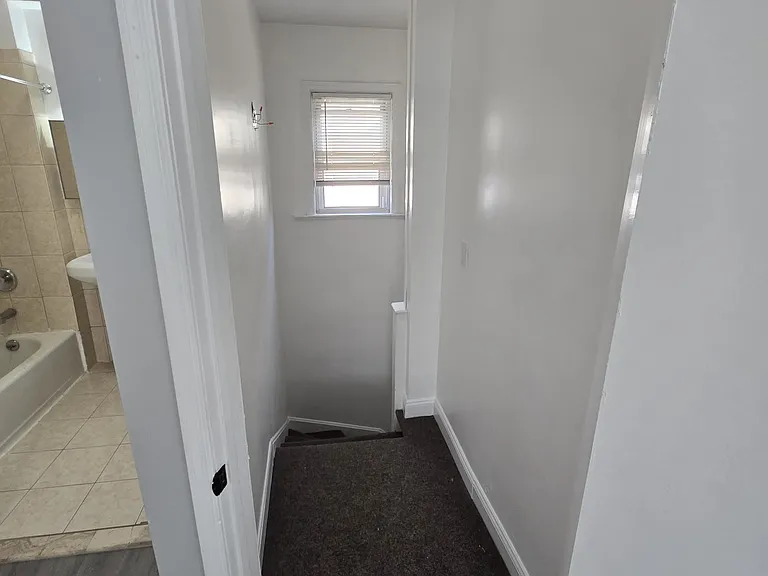 19 E 19th St #2 — Photo 5