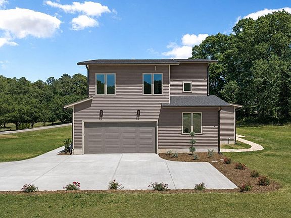 3rd image of 50 Wiggins Rd