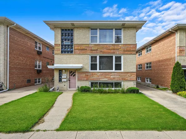 8516 W Berwyn Ave, Chicago, IL 60656