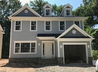 10 Iris Rd, Summit, NJ 07901