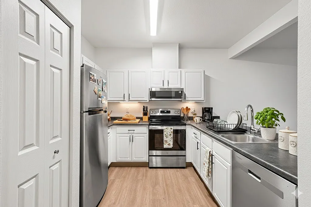 Southwood Park Apartment Homes — Photo 3