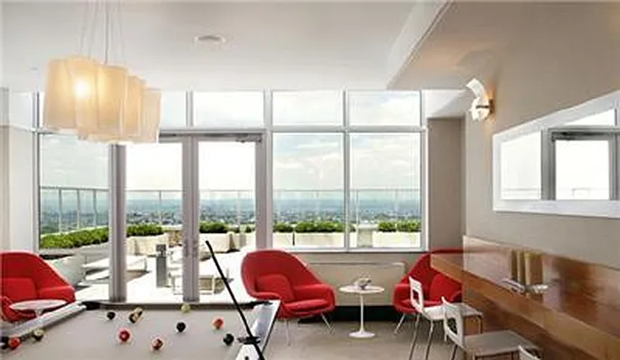 Sold by (Legacy) Elegran | media 13