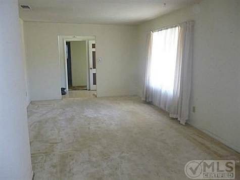 4th image of 5224 Winifred Dr