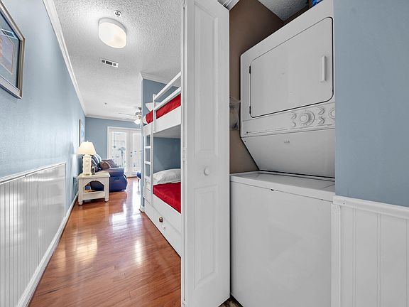 3rd image of 3291 Scenic Highway 98 Unit 211