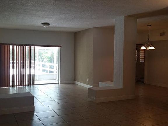 2nd image of 773 Oak Dr