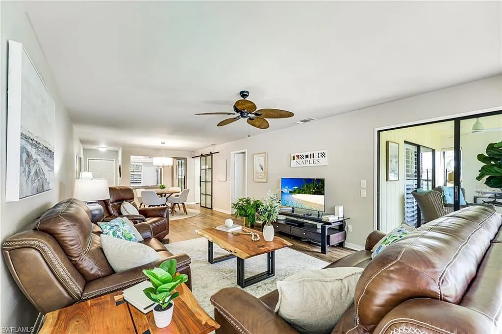 2 bed, 2.0 bath, 1200 sqft, $8,000 — Photo 3