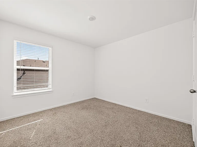 5442 Pinetree Crescent Ln — Photo 18