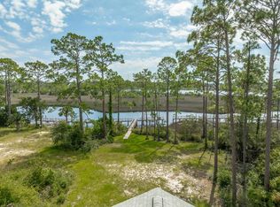 513 Shellys Loop Rd, Carrabelle, FL 32322