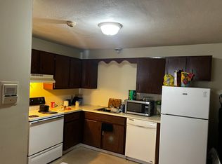 59 Manchester St APT 4, Leominster, MA 01453