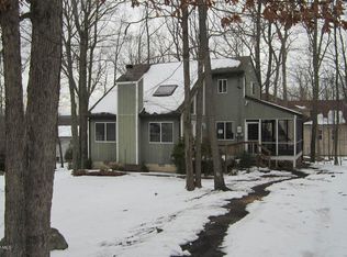 2114 Scarborough Way, East Stroudsburg, PA 18302