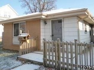 2054 S 68th St, West Allis, WI 53219