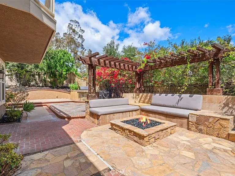 27510 Morro Dr — Photo 30