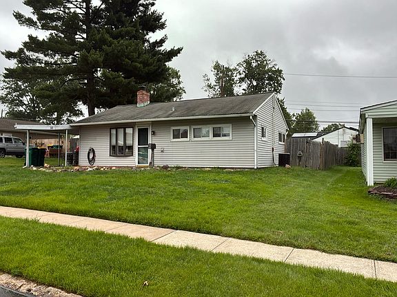 2nd image of 60 Gamewood Rd