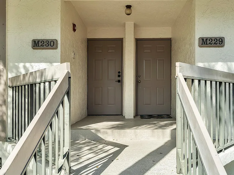 3139 Millwood Ter #230 — Photo 31
