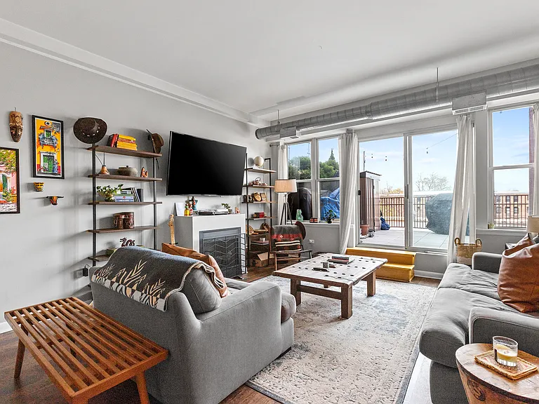 1225 W Morse Ave #304 — Photo 6
