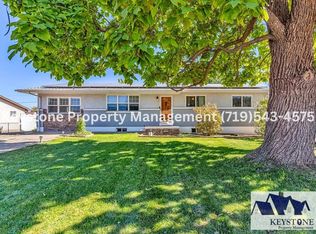 1246 20 1/4 Ln, Pueblo, CO 81006