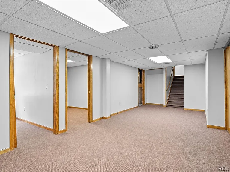 8725 Meadowlark Cir — Photo 18