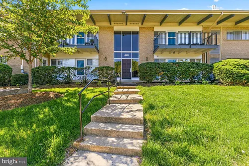 4903 Americana Dr #107 Photo 1