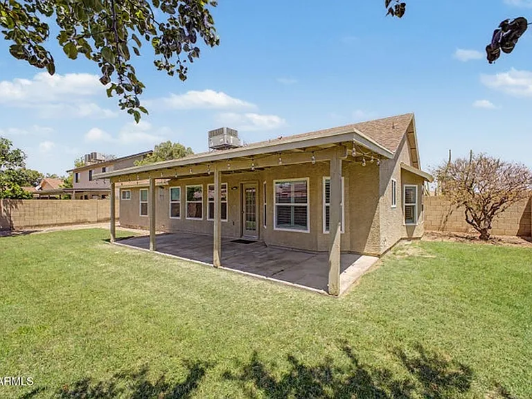 7733 W Pershing Ave — Photo 17