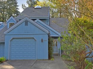 3488 Devonshire Dr, Lake Oswego, OR 97035