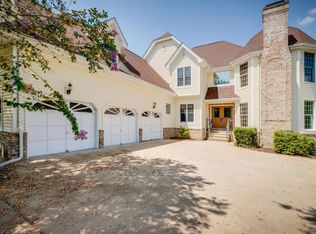 1025 Parham Pl, Kingsport, TN 37660