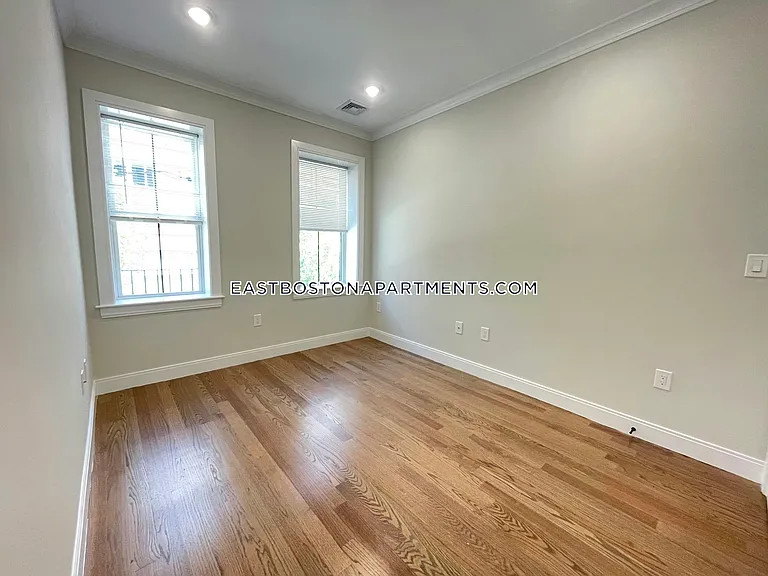 191 Porter St #3 — Photo 20