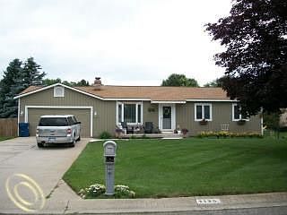 1st image of 2735 Shady Hollow Dr