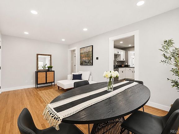 4th image of 2210 S Hooker Way