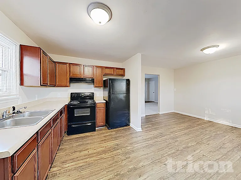 9421 Spruce Pine Pl — Photo 7