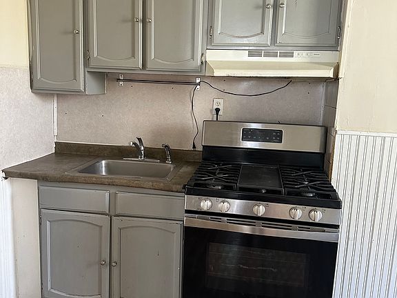 2nd image of 276 Lexington Ave Floor 2