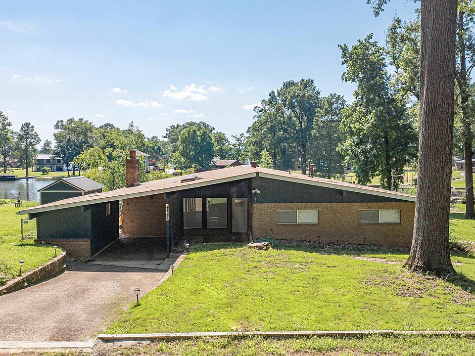 1st image of 4147 Lakeshore Dr