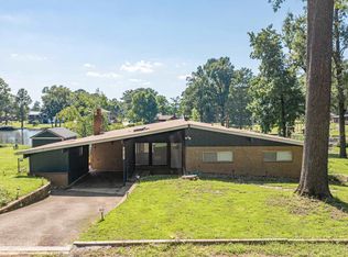 4147 Lakeshore Dr, Lone Star, TX 75668