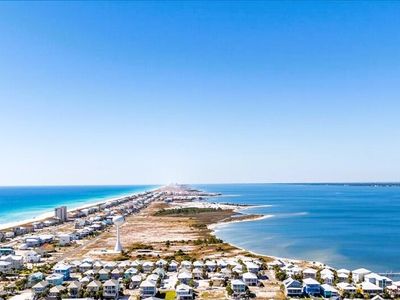 7364 Grand Navarre Blvd, Navarre Beach, FL, 32566